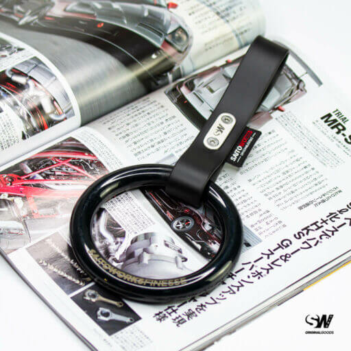 Alternative view of SaitoWorks Classic ‘Kuro Edition’ Premium Tsurikawa つり革 Train Subway Handle